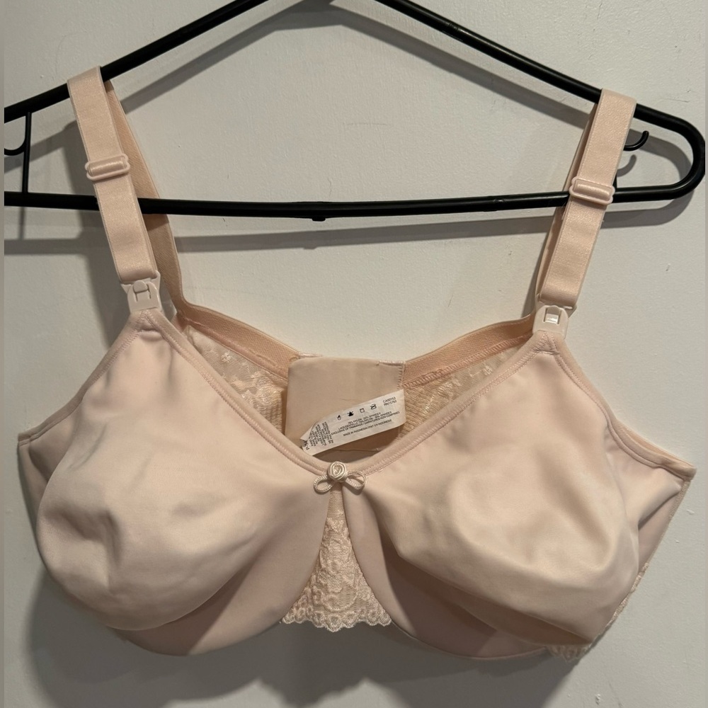 NWOT Nursing WONDERBRA bra pale pink nude soft feeding convertible comfy 38DD